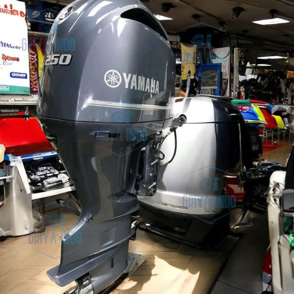 Yamaha 250HP F250UCA Outboard Engine
